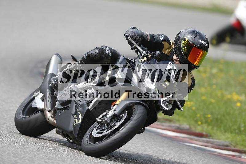 /37 28.07.2025 Dunlop Ride und Test Day ADR/Trackday Erfahren gelb Trackday schnell  rot/29